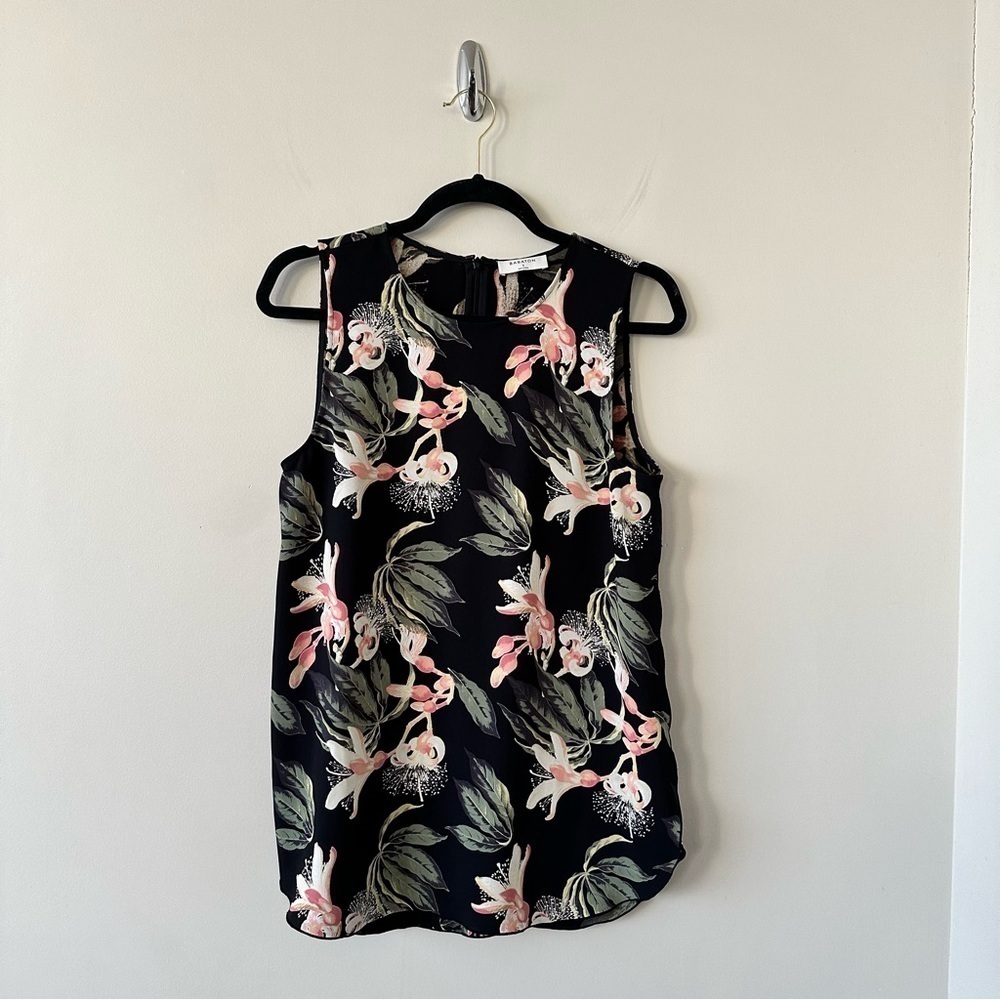 Aritzia-Babaton Dark Floral Sleeveless Summer Top (Size:Small)